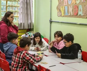 Imagem ilustrativa da imagem Senado aprova projeto que cria política para estudantes superdotados