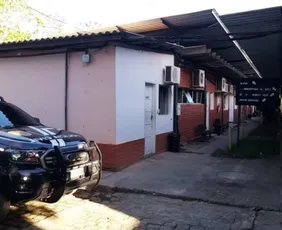 Imagem ilustrativa da imagem Suspeito de perseguir e tentar colocar fogo na casa da vizinha é preso no ES