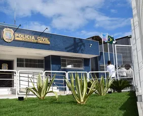Imagem ilustrativa da imagem Suspeito é preso após agredir e ameaçar irmã com uma faca em Cariacica