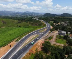 Imagem ilustrativa da imagem Terceiras faixas serão implantadas em trechos da BR-101 no Norte do ES até 2027