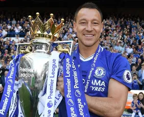 Imagem ilustrativa da imagem Terry critica elenco da Inglaterra para a Copa: 'Só temos 13 ou 15 jogadores"