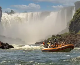 Imagem ilustrativa da imagem Turista morre em passeio nas Cataratas do Iguaçu