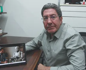 Imagem ilustrativa da imagem Uso de IA contra solidão e depressão aumenta e psicólogos fazem alerta