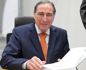 Imagem ilustrativa da imagem Zanin autoriza investigação da PF sobre ministro do STJ em venda de decisões