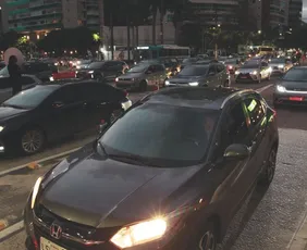 Imagem ilustrativa da imagem 500 mil estão com licenciamento de carro em atraso