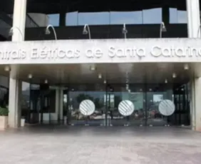 Imagem ilustrativa da imagem Agência de energia de SC abre concurso com salários de até R$ 6,9 mil