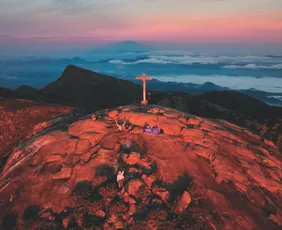 Imagem ilustrativa da imagem Aventura a 2.891 metros de altura no Pico da Bandeira