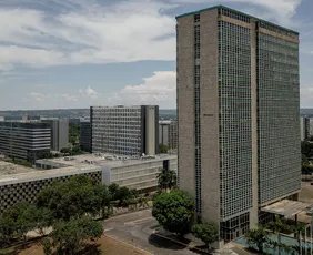 Imagem ilustrativa da imagem BNDES aprova R$ 3,85 bilhões em crédito para o Espírito Santo no 1º semestre
