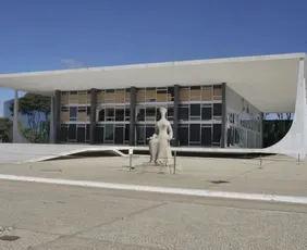 Imagem ilustrativa da imagem Deputado vira réu no STF por injúria contra Lula