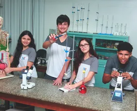 Imagem ilustrativa da imagem Escolas abrem temporada de bolsões com descontos de até 100%