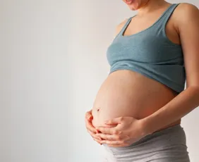 Imagem ilustrativa da imagem Grávida é demitida por justa causa no ES e Justiça confirma perda da estabilidade