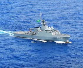 Imagem ilustrativa da imagem Marinha do Brasil abre visitação gratuita a Navio de Guerra em Vitória