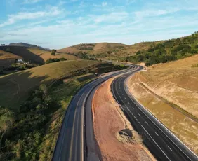 Imagem ilustrativa da imagem Novo trecho duplicado da BR-101 será inaugurado nesta sexta-feira