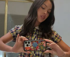 Imagem ilustrativa da imagem Olivia Rodrigo lança música nova inspirada em 'O Conto da Aia' de Margaret Atwood