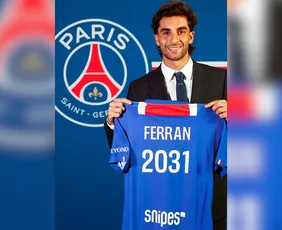 Imagem ilustrativa da imagem PSG anuncia a contratação de Ferran Torres, herói do título mundial da Espanha