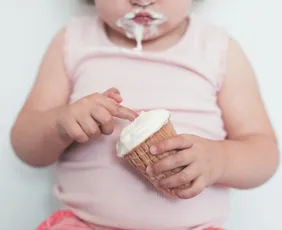 Imagem ilustrativa da imagem Pediatras alertam para riscos no uso de caneta para emagrecer por crianças