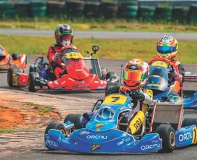 Imagem ilustrativa da imagem Piloto capixaba participa do Troféu Ayrton Senna de Kart em São Paulo