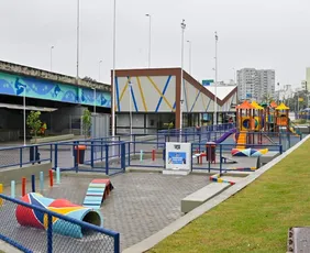 Imagem ilustrativa da imagem Prefeitura entrega Centro Náutico em Pontal de Camburi e impulsiona remo capixaba