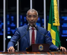 Imagem ilustrativa da imagem Romário anuncia saída do PL e apoio à candidatura de Eduardo Paes