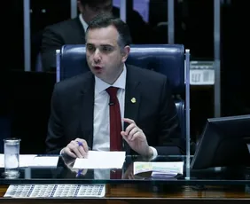 Imagem ilustrativa da imagem Senado aprova urgência para votar indicação de Rodrigo Pacheco ao TCU