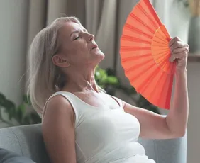 Imagem ilustrativa da imagem Unidades da Grande Vitória oferecem apoio contra efeitos da menopausa