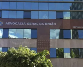 Imagem ilustrativa da imagem AGU pede investigação sobre possível financiamento dos EUA a ataques ao Supremo