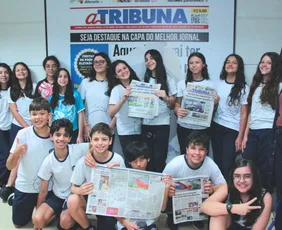 Imagem ilustrativa da imagem Alunos conhecem bastidores da TV, do jornal, do site e do rádio