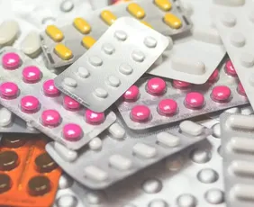 Imagem ilustrativa da imagem Anvisa proíbe lotes de medicamento para tratar câncer