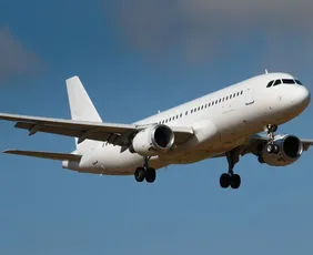 Imagem ilustrativa da imagem Avião com destino a Israel faz pouso de emergência; pilotos teriam brigado