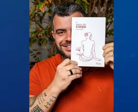 Imagem ilustrativa da imagem Carlos Fonseca estreia na prosa e lança novo livro em Iriri