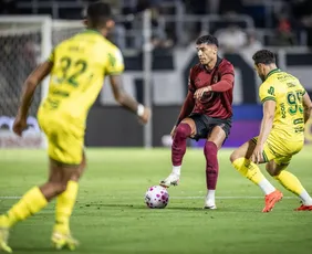 Imagem ilustrativa da imagem Com um a menos, Mirassol busca e garante empate com Bragantino