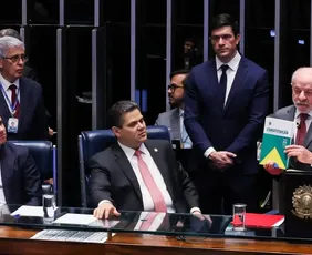 Imagem ilustrativa da imagem Congresso promulga emenda de aposentadoria especial de agente de saúde