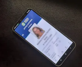 Imagem ilustrativa da imagem E-Título: saiba como votar usando o aplicativo do TSE