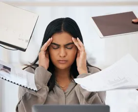 Imagem ilustrativa da imagem Empresas já podem ser multadas por descumprir NR-1 sobre saúde mental