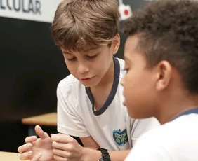 Imagem ilustrativa da imagem Ensino que prepara alunos para o futuro e forma cidadãos