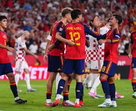 Imagem ilustrativa da imagem Espanha goleia Croácia pela Liga das Nações e soma 40 jogos invicta