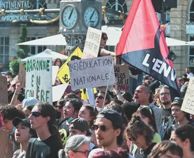 Imagem ilustrativa da imagem Estudantes se unem em protestos