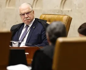 Imagem ilustrativa da imagem Fachin marca sessão sobre Mendonça para dia 23