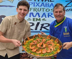 Imagem ilustrativa da imagem Festival de Frutos do Mar em Iriri terá 10 dias e show de Zé Geraldo
