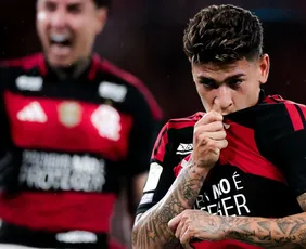 Imagem ilustrativa da imagem Flamengo vence Atlético-MG com pênalti no último lance e mantém a ponta
