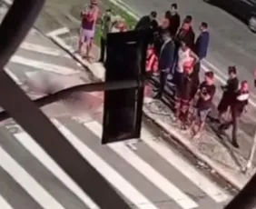 Imagem ilustrativa da imagem Homem é morto a tiros em ponto de ônibus na Ilha do Príncipe, em Vitória