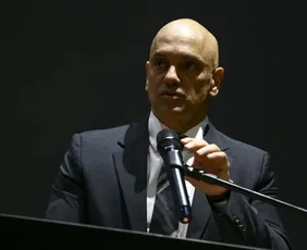 Imagem ilustrativa da imagem "Inconstitucional e ilegal", diz Moraes sobre investigação de Mendonça