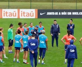 Imagem ilustrativa da imagem Lula sanciona Lei do Futebol Feminino, que determina estímulo à modalidade