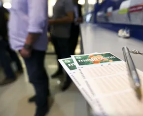 Imagem ilustrativa da imagem Mega-Sena sorteia prêmio de R$ 95 milhões nesta terça-feira