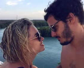Imagem ilustrativa da imagem Namorado capixaba de Lua Blanco posta declaração emocionante