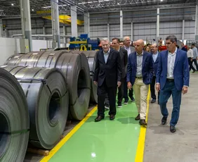 Imagem ilustrativa da imagem Nova fábrica na Serra mira produção de 200 mil toneladas de aço por ano