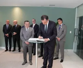 Imagem ilustrativa da imagem Rodrigo Pacheco toma posse como ministro do TCU