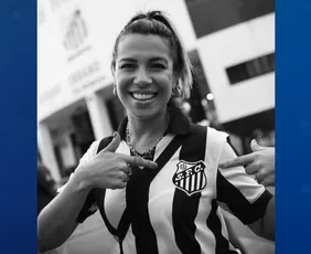 Imagem ilustrativa da imagem Santos anuncia morte de simbólica torcedora aos 39 anos após luta contra o câncer