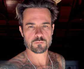 Imagem ilustrativa da imagem Tive que ir relembrando como fazer, diz Paulo Vilhena sobre retorno às novelas