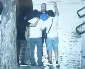 Imagem ilustrativa da imagem Turista mexicano morre no Rio após pular em carro para tentar impedir assalto